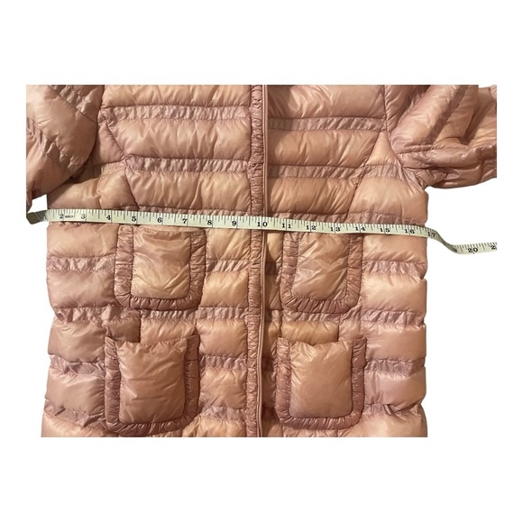 AUTHENTIC Moncler Light Pink Puffer Jacket - Picture 12 of 15